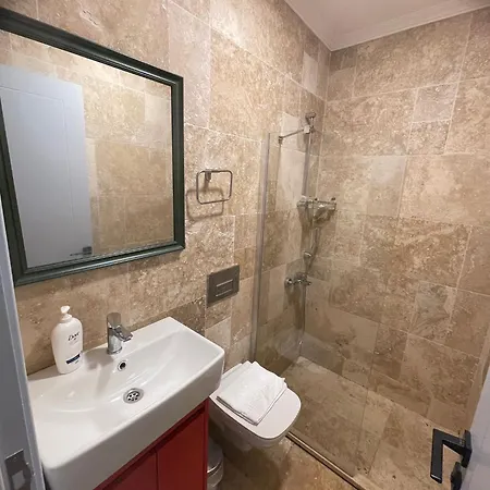 Mara Koeyici Frühstückspension 3*