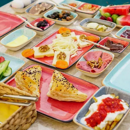 Mara Koeyici Frühstückspension Çeşme