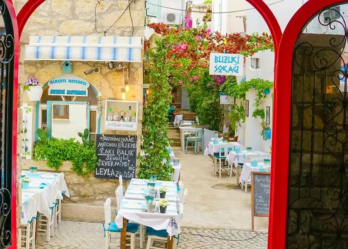 Oda ve Kahvaltı Mara Köy ıçi Luxury Alaçatı